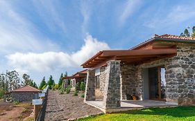 Rochão Village by Rent2U, Lda
